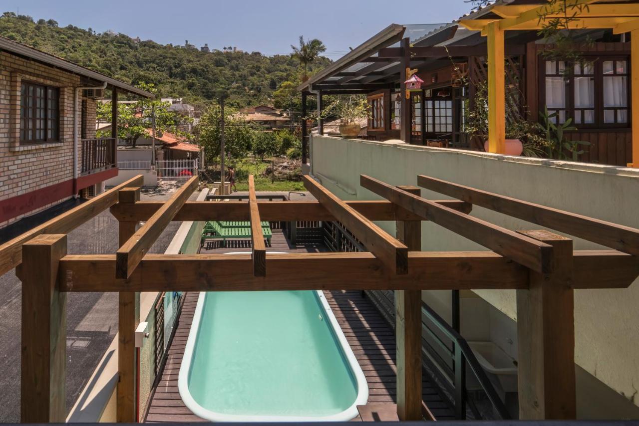 Pousada Gruta do Monge No centro, com café da manhã e piscina Bombinhas Esterno foto