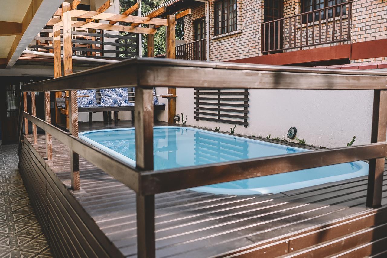 Pousada Gruta do Monge No centro, com café da manhã e piscina Bombinhas Esterno foto